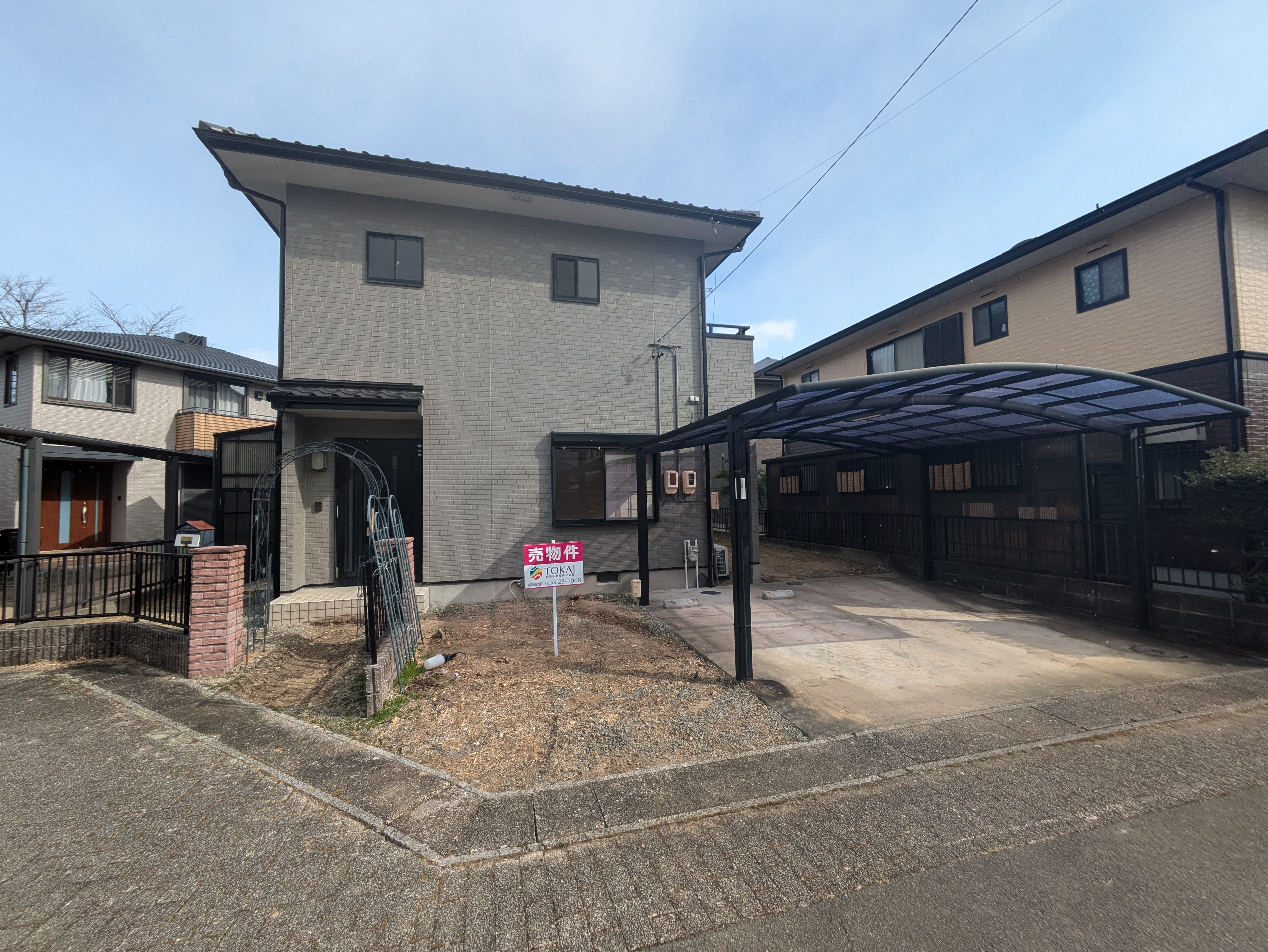 【平成町】けやき公園側　２階建住宅