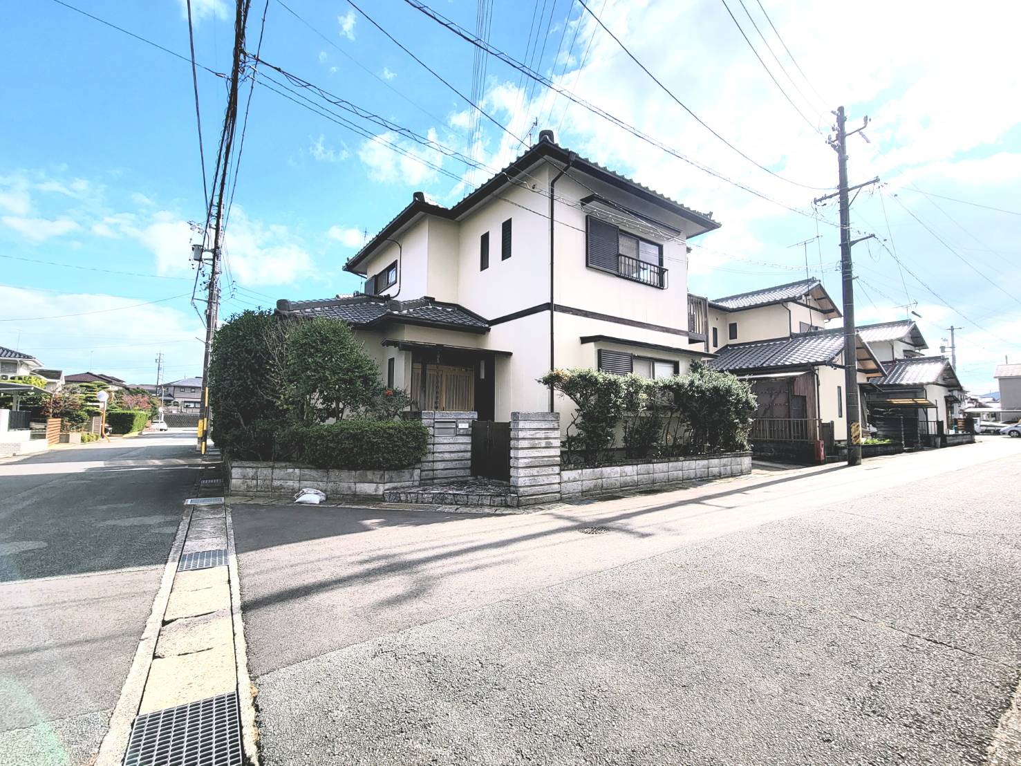 【宝塚町】平成2年建築の4LDKでファミリーにおすすめ！中古住宅